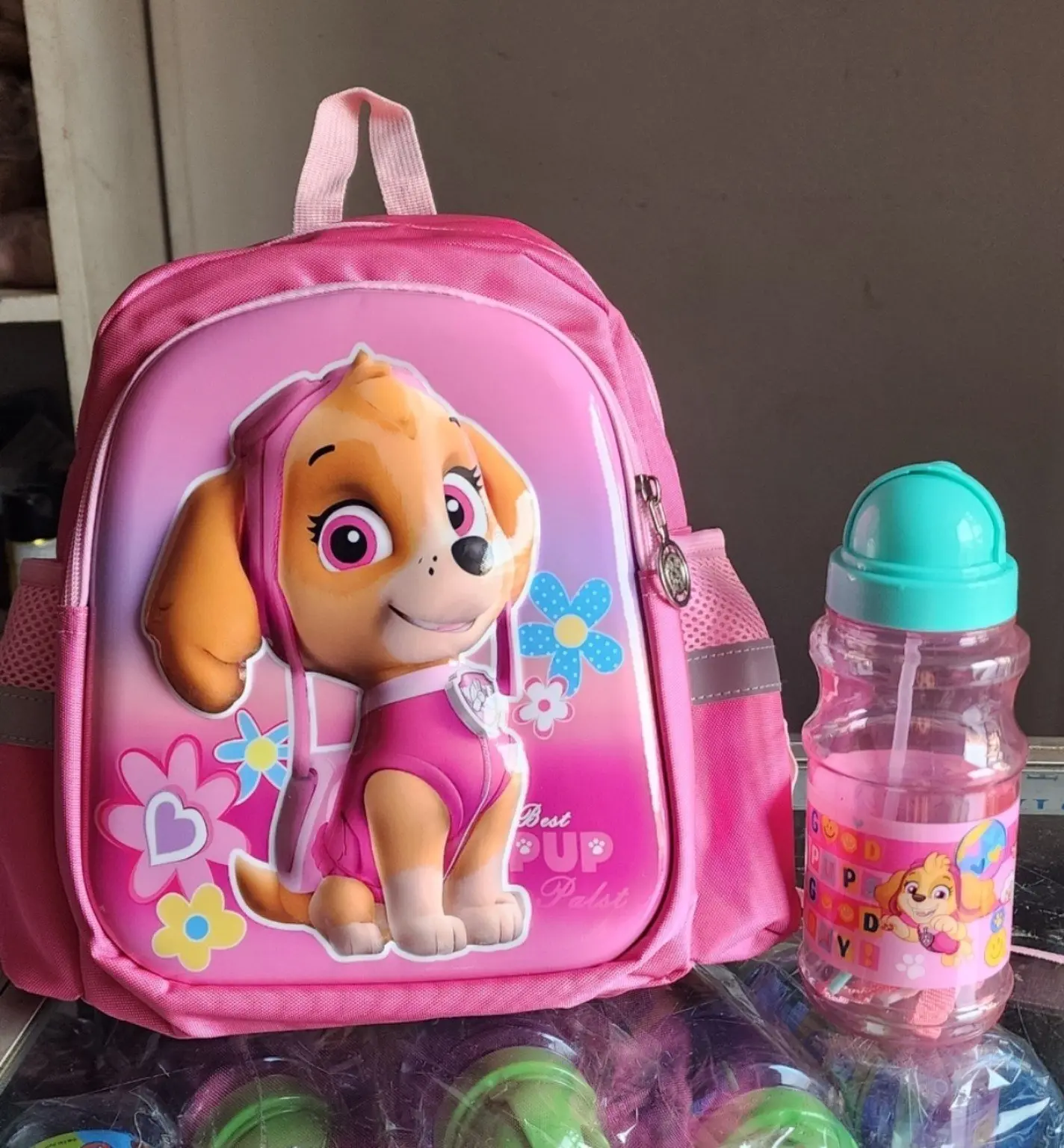 Sac à Dos Pat’Patrouille avec Gourde Assortie – Chase et Stella – Maternelle – Image 4