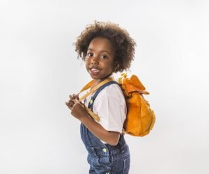 little-girl-with-backpack-studio